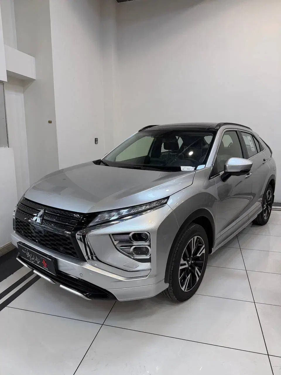 میتسوبیشی اکلیپس، رنگ نقره ای، مدل2025|خودرو سواری و وانت|تهران, آسمان|دیوار