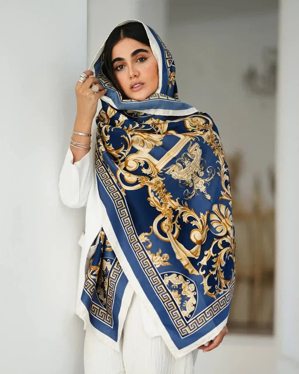 شال مجلسی|لباس|سمنان, |دیوار