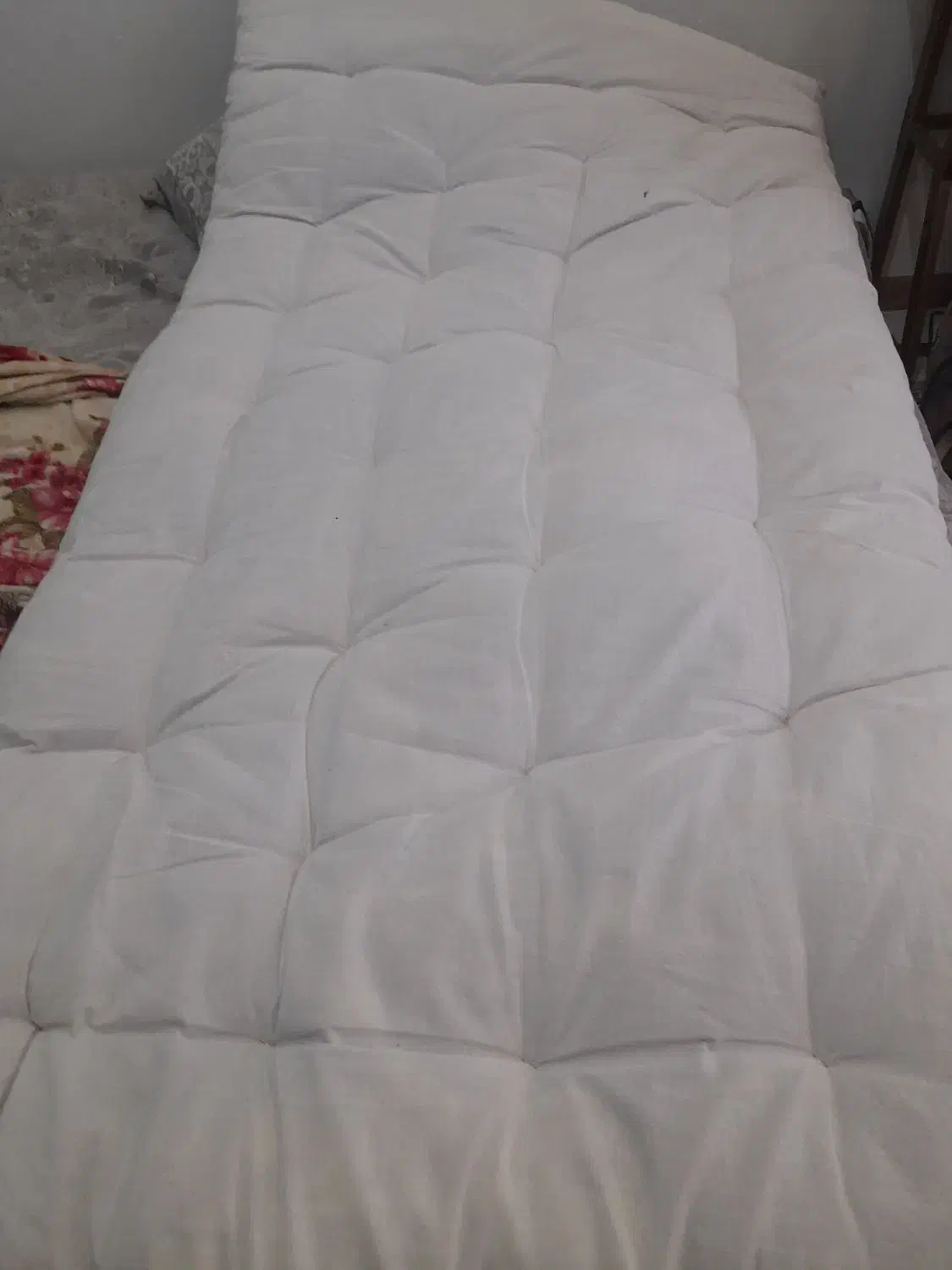 ۴ عدد تشک|رختخواب، بالش، پتو|مشهد, سیسآباد|دیوار