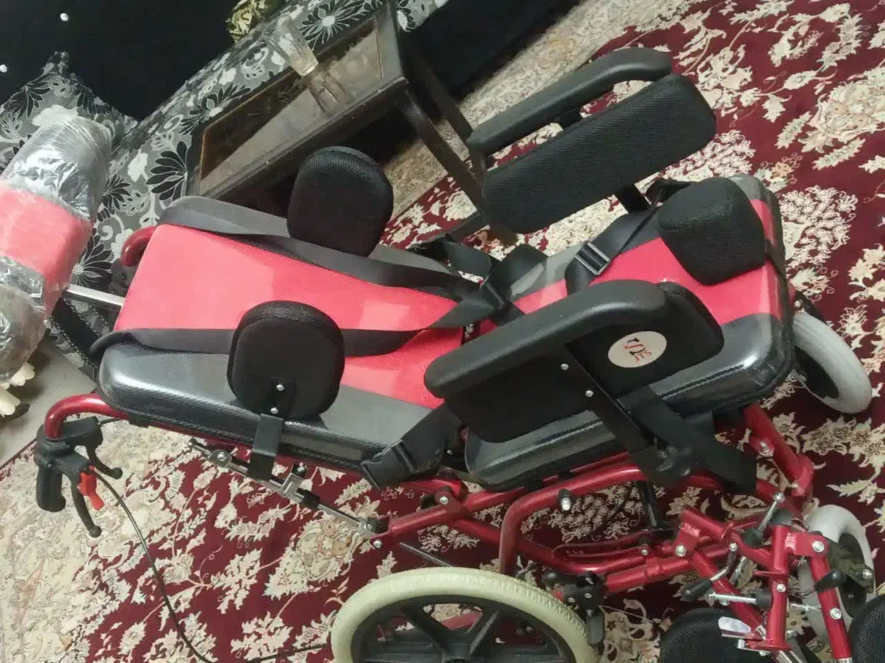ویلچر برانکاردی / ویلچر فلج مغزی / تختخوابشو|آرایشی، بهداشتی، درمانی|تهران, دولتخواه جنوبی|دیوار