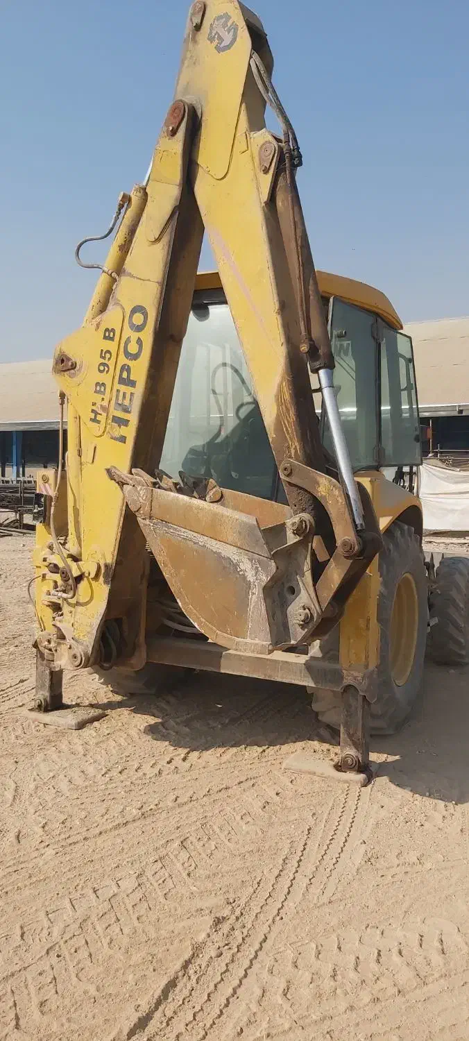 راننده بیل بکهو نیوهلند، ورامین|استخدام معماری، عمران و ساختمانی|جوادآباد, |دیوار