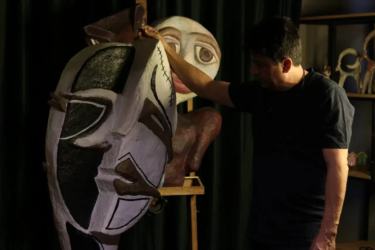 ایونت رایگان هنرمندان مجسمه و نقاشی .طراحی|گردهمایی و همایش|کرج, گوهردشت|دیوار