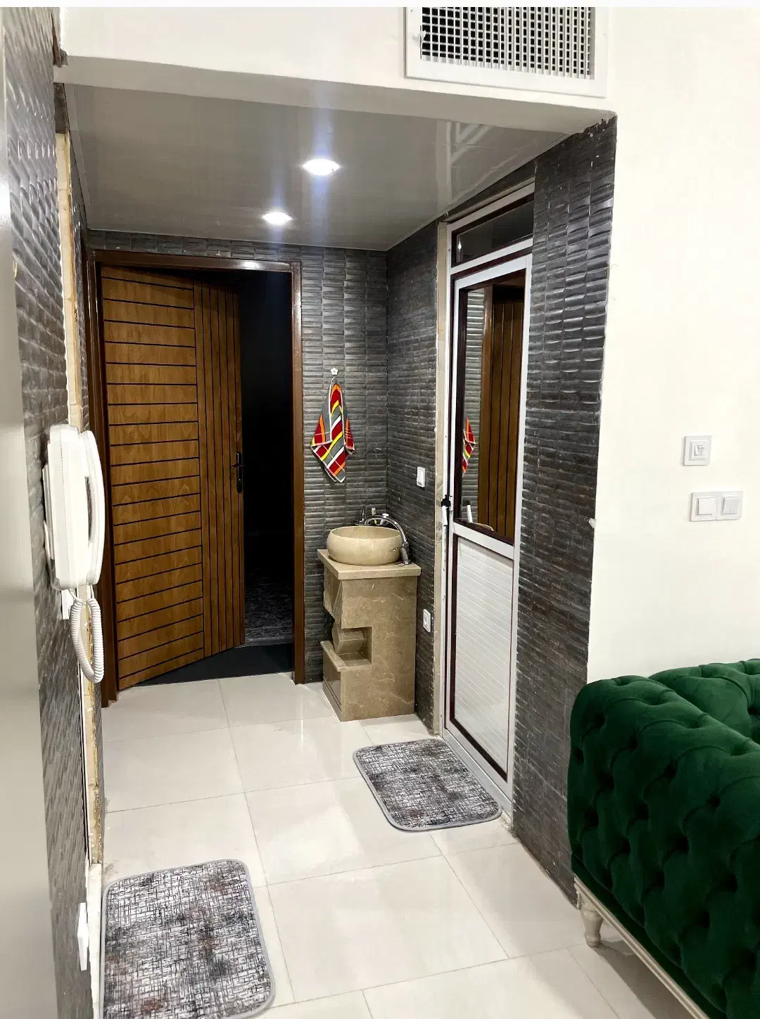 فروش طبقه دوم مرکز شهر|فروش آپارتمان|فیروزآباد (فارس), |دیوار