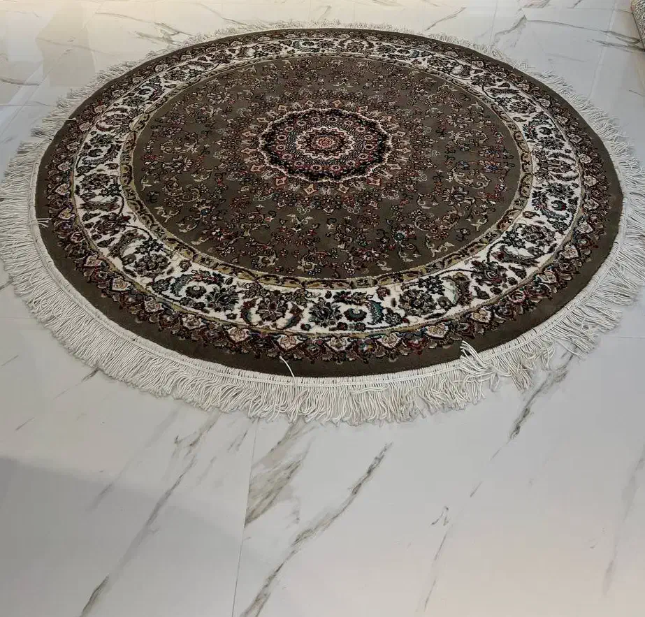 فرش ۱۷۰۰ شانه|فرش|آمل, |دیوار