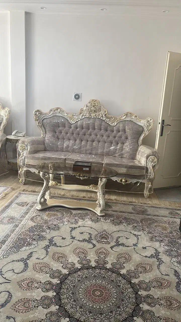 مبل ۹ نفره|مبلمان خانگی و میز عسلی|اسلام‌شهر, شهرک محمدیه|دیوار