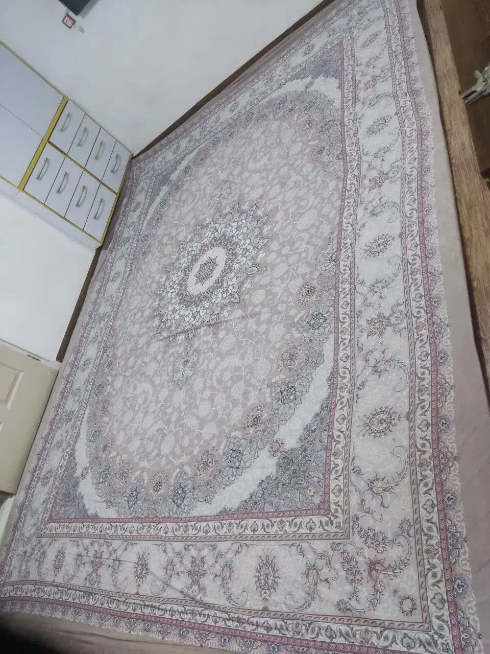 روفرشی طرح فرش کشدار ۱۲متری|روفرشی|خرم‌آباد, |دیوار