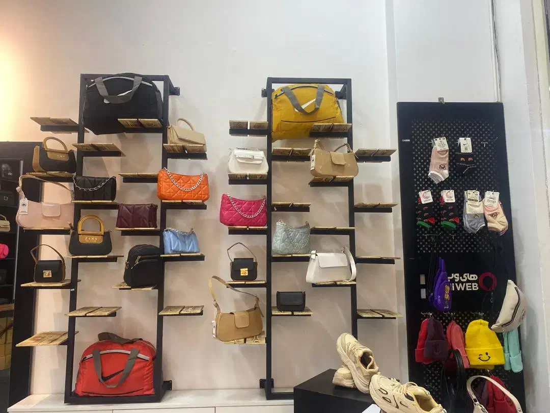 دکور کیف و کفش|فروشگاه و مغازه|گرگان, |دیوار