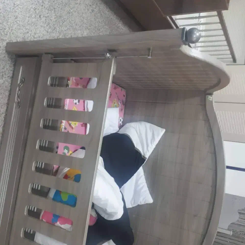 تخت خواب کودک|تخت و صندلی بچه|جیرفت, |دیوار