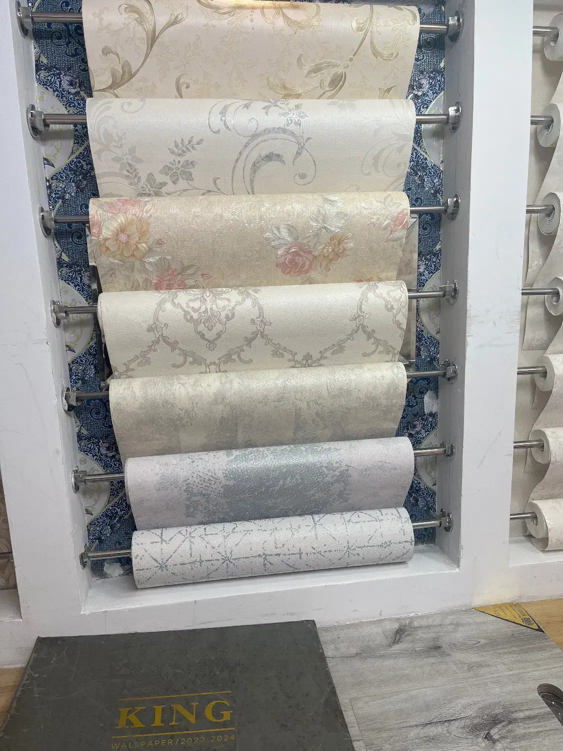 مرکز کاغذ دیواری استوک  و پارکت مستقیم از کارخانه|خدمات پیشه و مهارت|تبریز, |دیوار