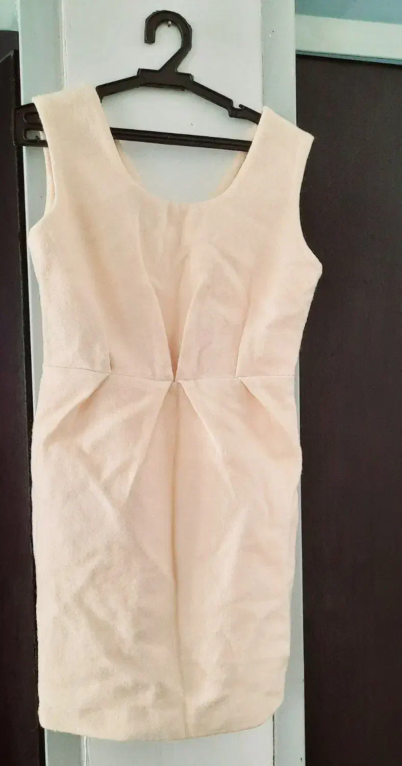 لباس مجلسی|لباس|اسفراین, |دیوار