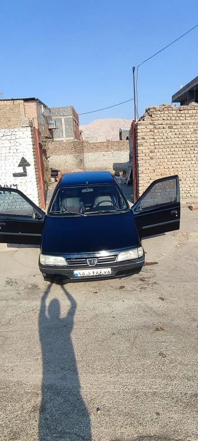 پژ‌ ۴۰۵مدل ۸۲ تمیز|خودرو سواری و وانت|جیرفت, |دیوار