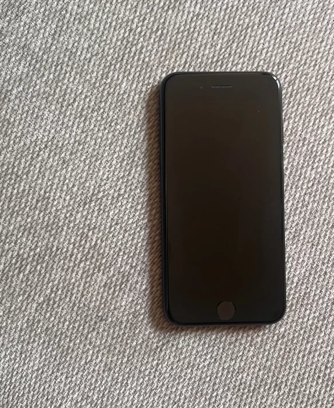 آیفون SE 2022 کاملا سالم و بدون خش با کارتن|موبایل|تهران, کاشانک|دیوار