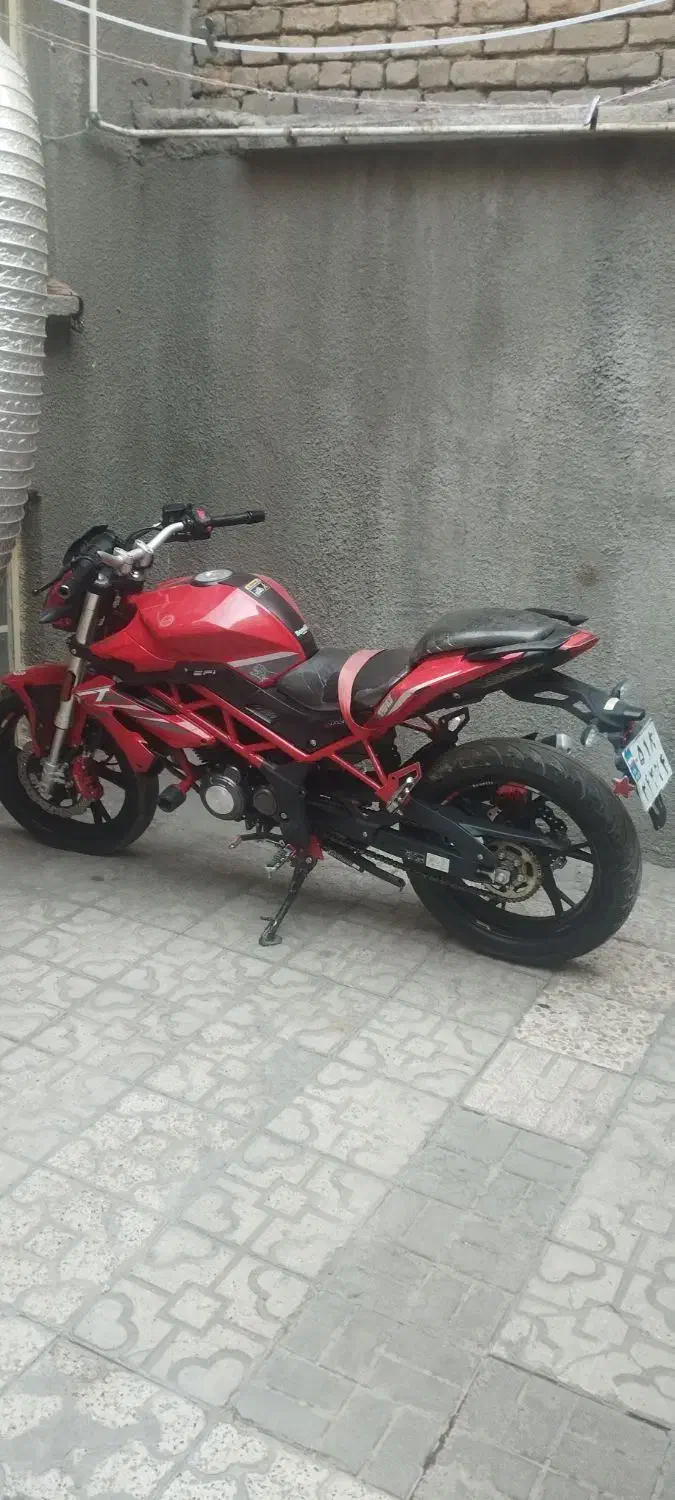 بنلی ۱۵۰نیوفیس|موتورسیکلت|کرمانشاه, |دیوار