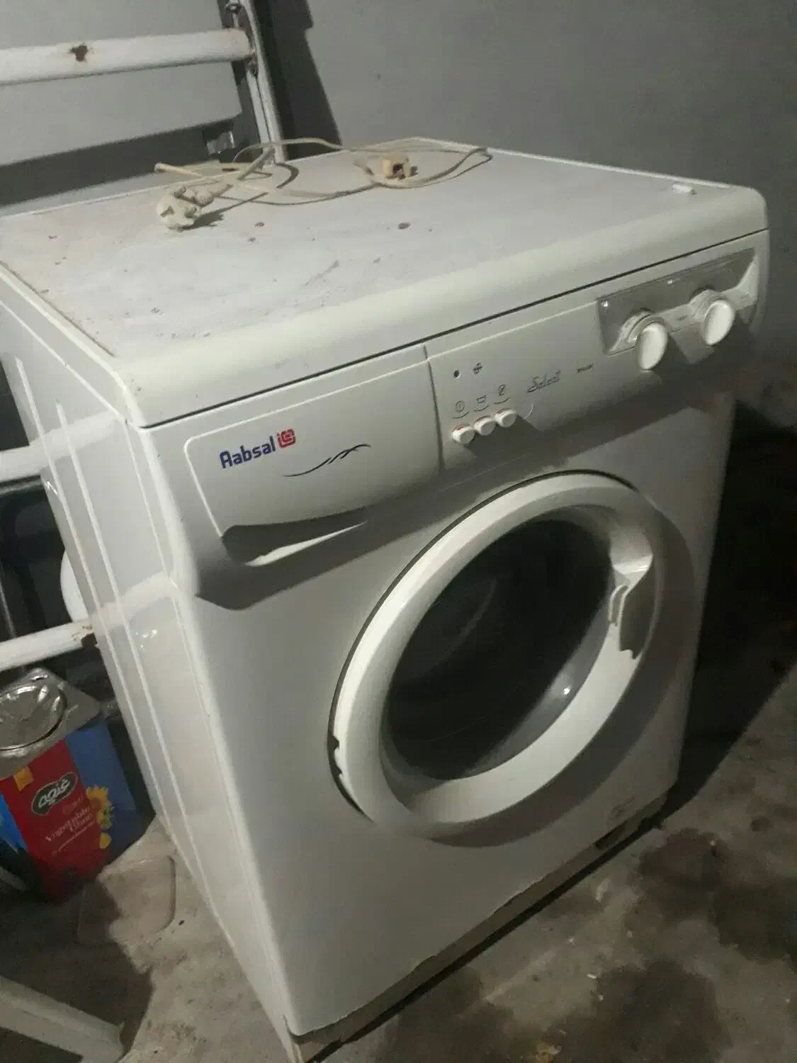 ماشین لباسشویی|ماشین لباسشویی و خشک‌کن لباس|سرخنکلاته, |دیوار