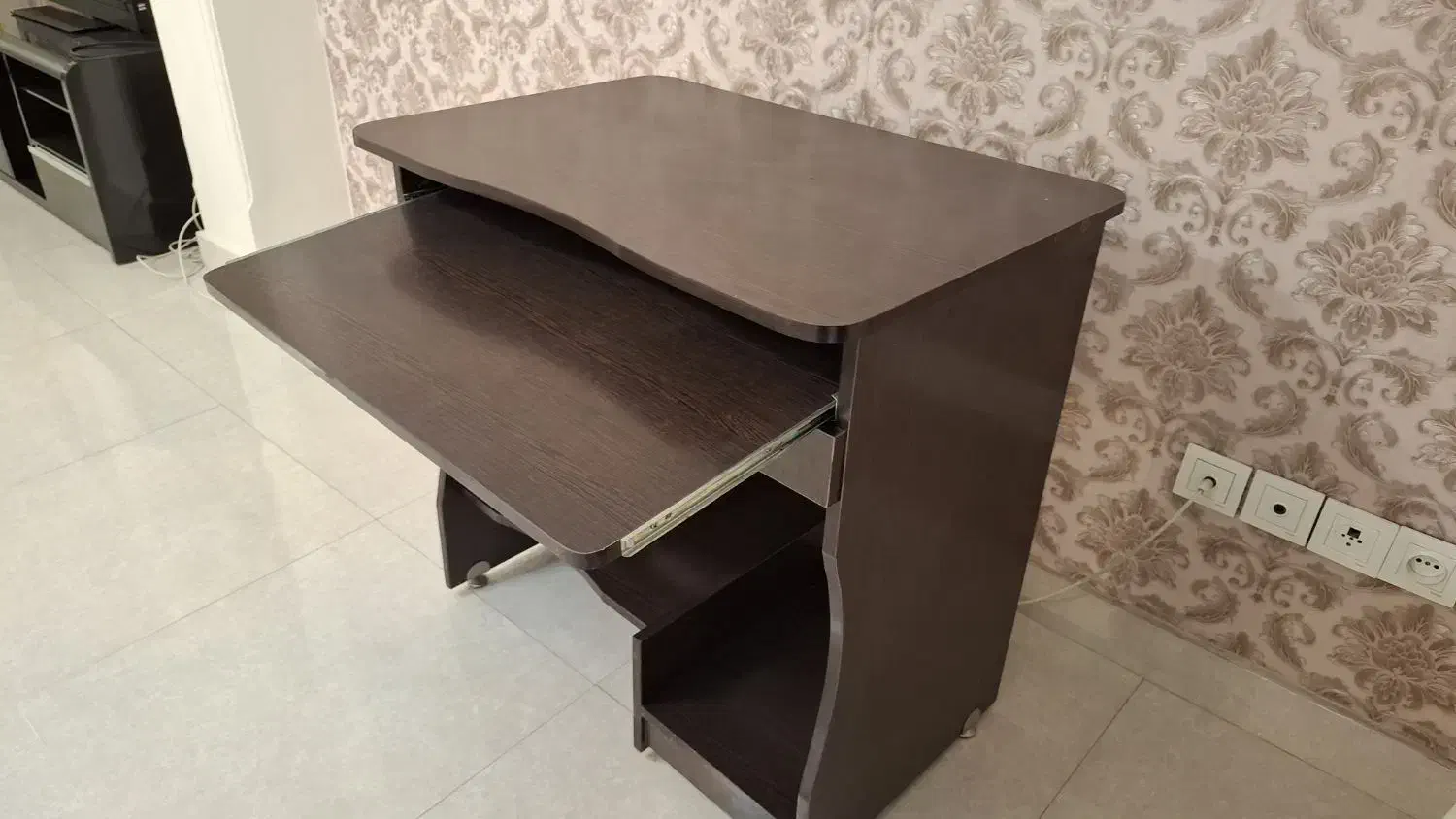 میز کامپیوتر و تحریر|مبلمان اداری|تهران, اختیاریه|دیوار