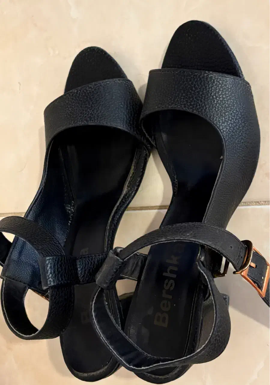 صندل|کیف، کفش، کمربند|شیراز, شهرک گلدشت حافظ|دیوار