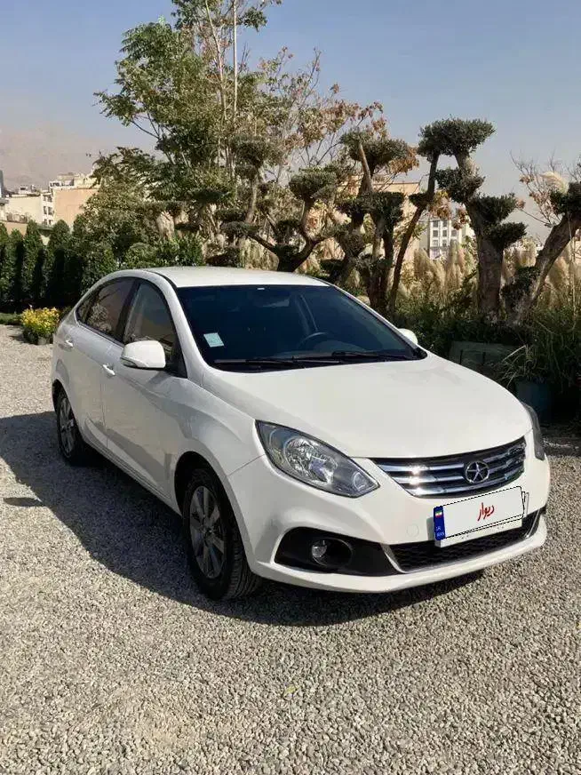 جک j4 مدل ۱۴۰۲|خودرو سواری و وانت|تهران, شاهین|دیوار