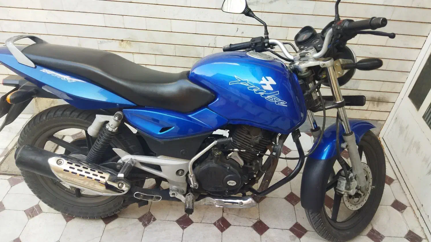 فروش موتور پالس ۱۸۰|موتورسیکلت|کاشان, پاپک|دیوار