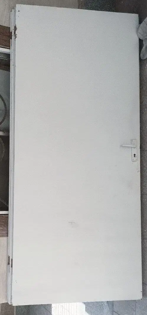 درب اتاق همراه قفل|مصالح و تجهیزات ساختمان|تایباد, |دیوار