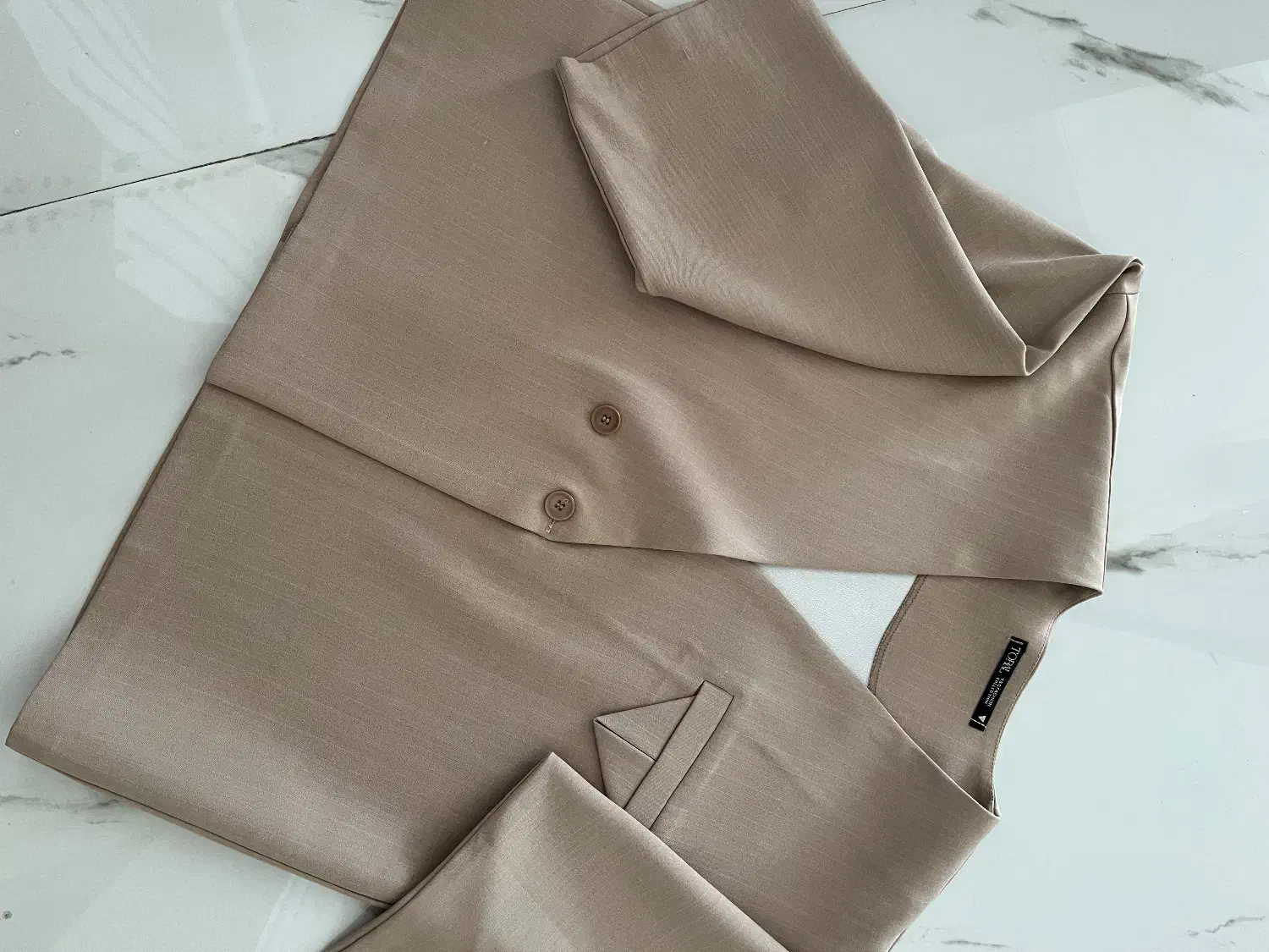 لباس نو|لباس|تبریز, |دیوار