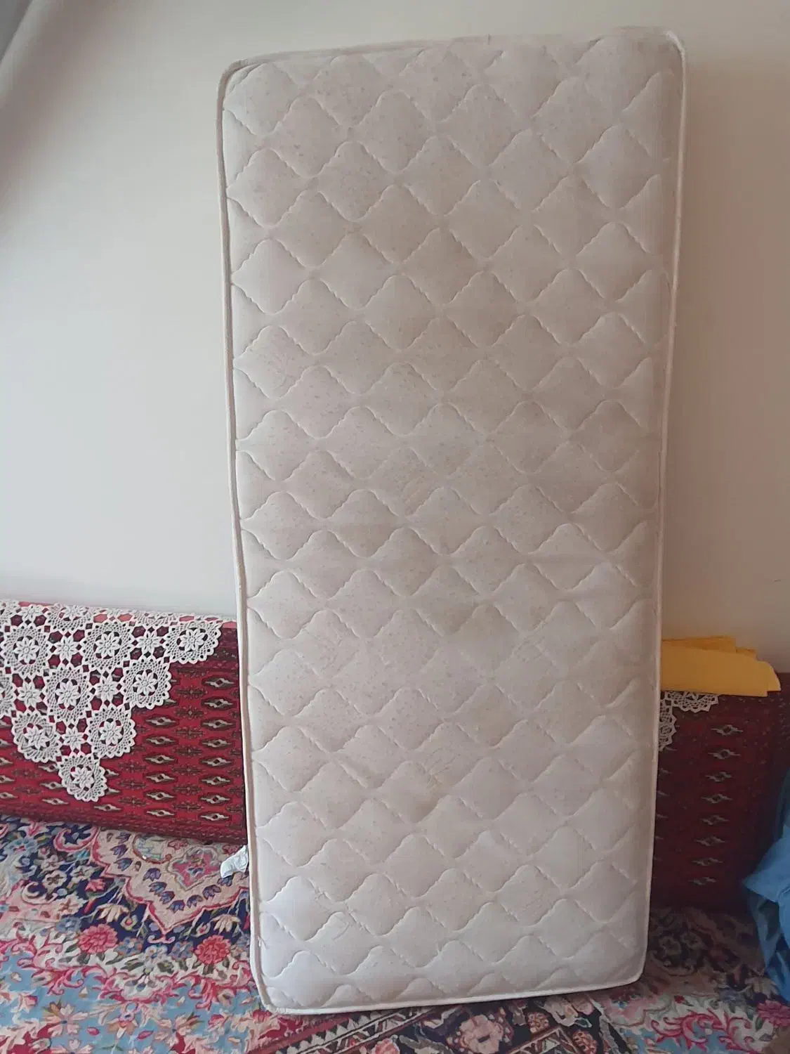 تشک نوجوان رویا|تشک تختخواب|دماوند, گیلاوند|دیوار