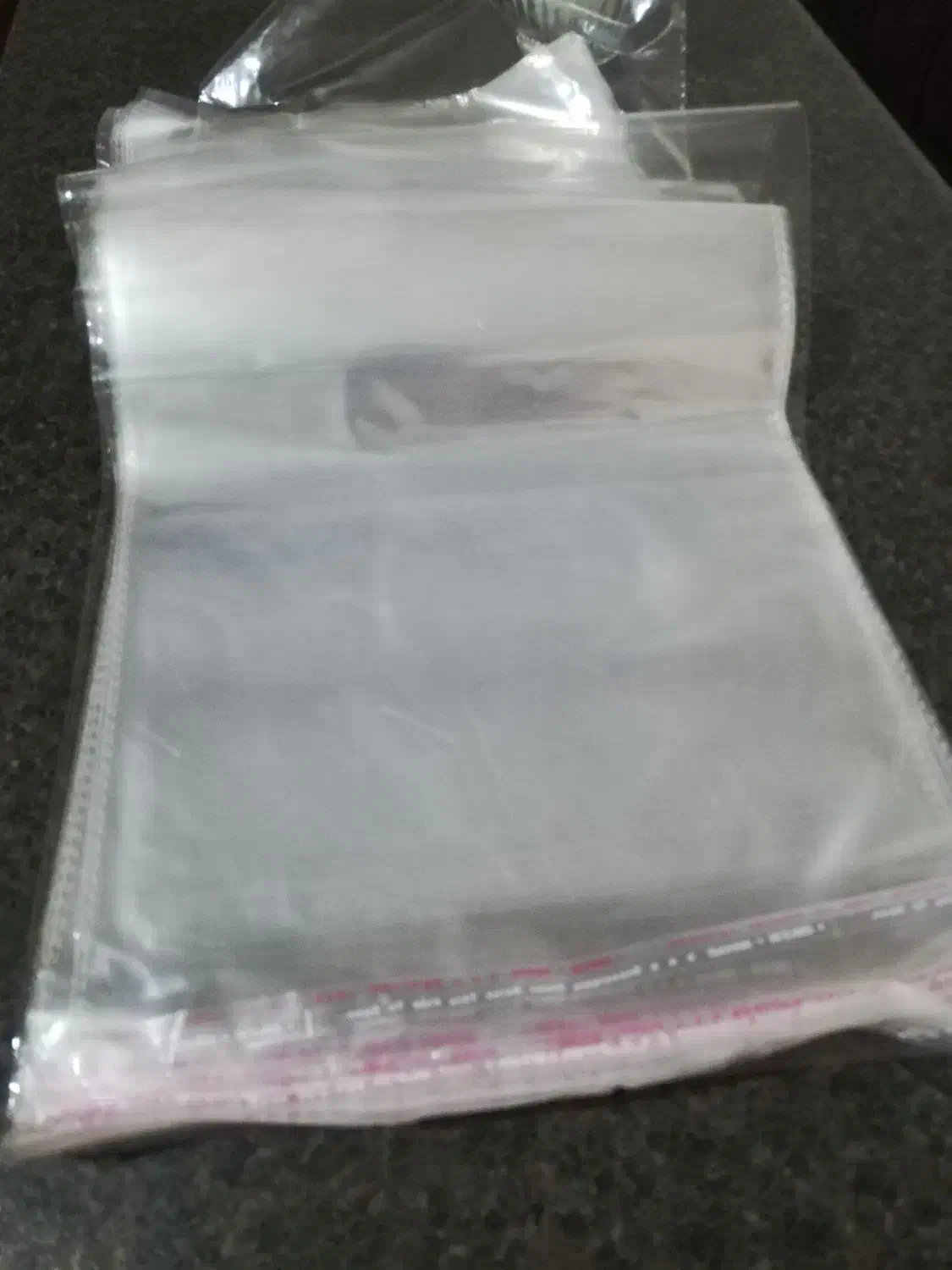 70 کیلو نایلون چسب دار 45*20 سانت|ظروف نگهدارنده، پلاستیکی، یک‌بارمصرف|اصفهان, دارک|دیوار