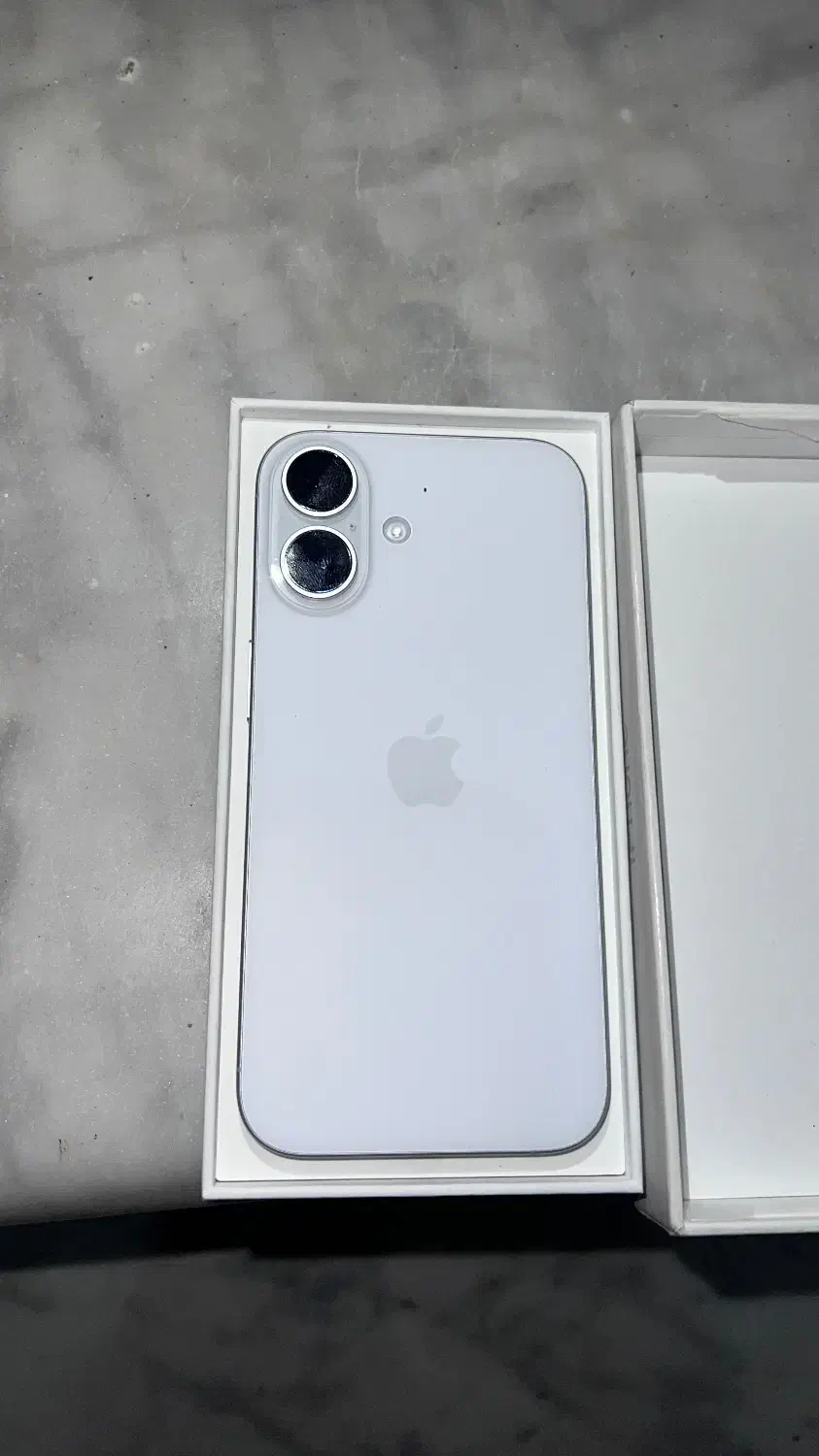 iPhone 16 normal شرکتی|موبایل|بروجرد, |دیوار