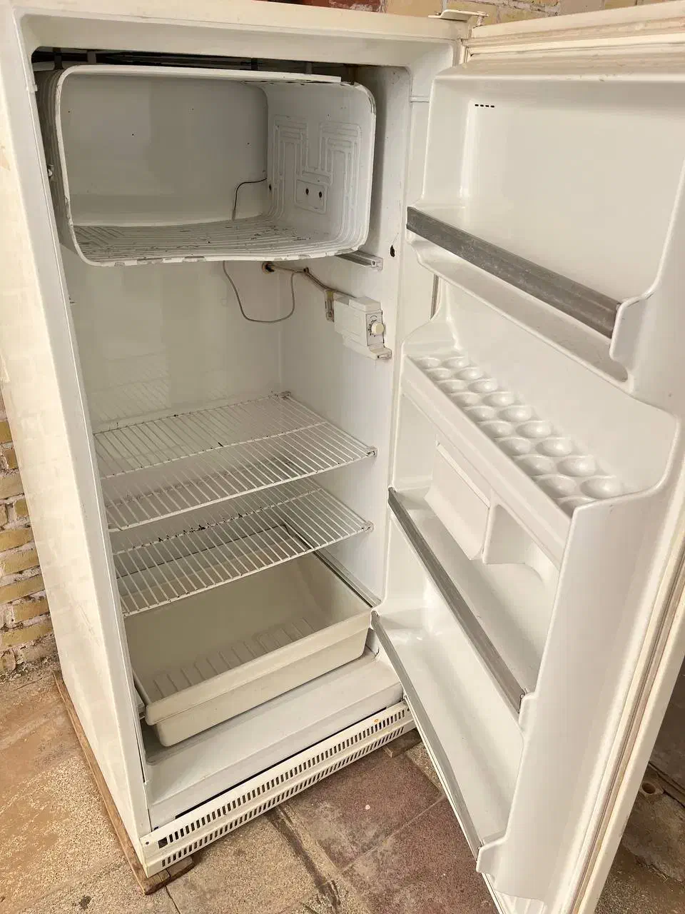 یخچال|یخچال و فریزر|سبزوار, قصبه شرقی|دیوار