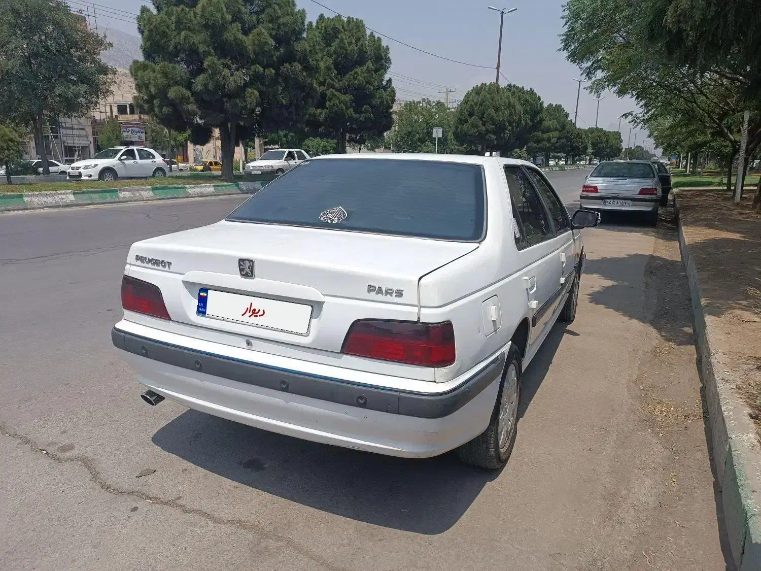 پژو پارس|خودرو سواری و وانت|خرمآباد, |دیوار