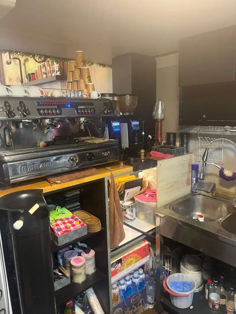 کافه با تجهیزات کامل|اجارهٔ مغازه و غرفه|تهران, زاهد گیلانی|دیوار