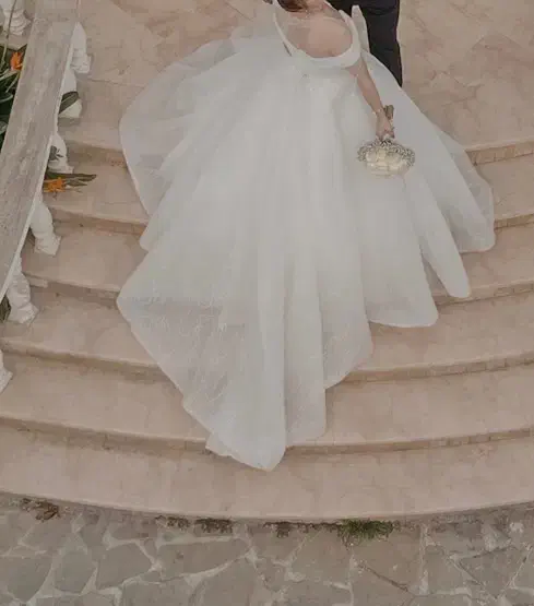 فروش لباس عروس دوخت مزون بیست|لباس|رشت, توشیبا|دیوار