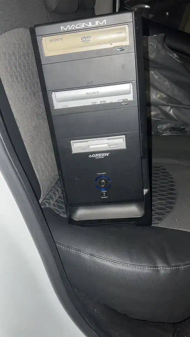 فروش و خریدار سیستم کامپیوتر کیس مانیتور|رایانه رومیزی|تهران, نازی‌آباد|دیوار