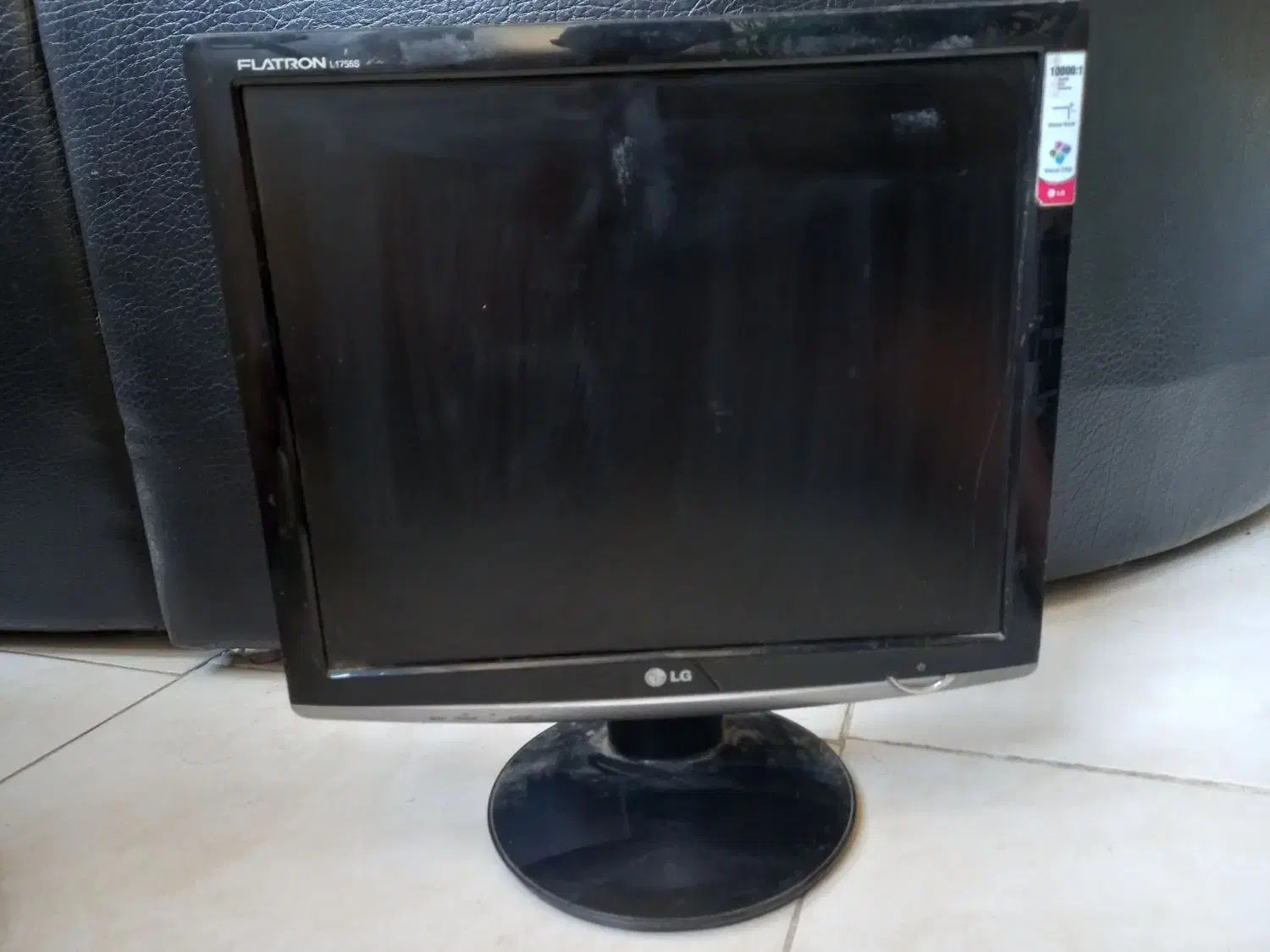 مانیتور 17 اینچ LG|قطعات و لوازم جانبی رایانه|شیراز, عادل آباد|دیوار