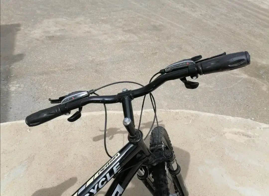 دوچرخه پرشیا سالم و تمیز|دوچرخه، اسکیت، اسکوتر|سقز, |دیوار