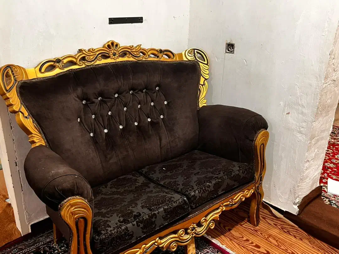 ۶ میلیون و ۳ میلیون|مبلمان خانگی و میز عسلی|بندر کنگان, |دیوار