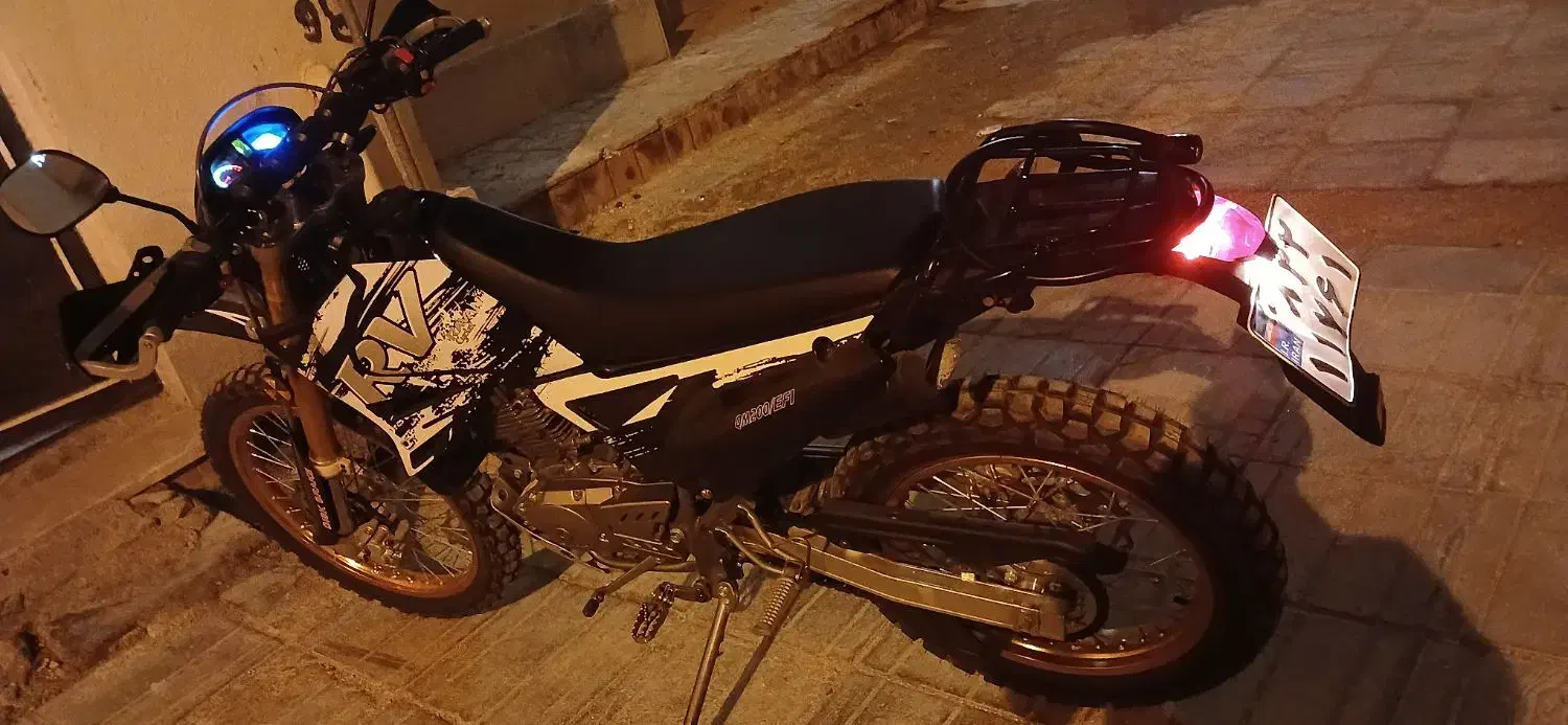 تریل روان 200|موتورسیکلت|خورموج, |دیوار