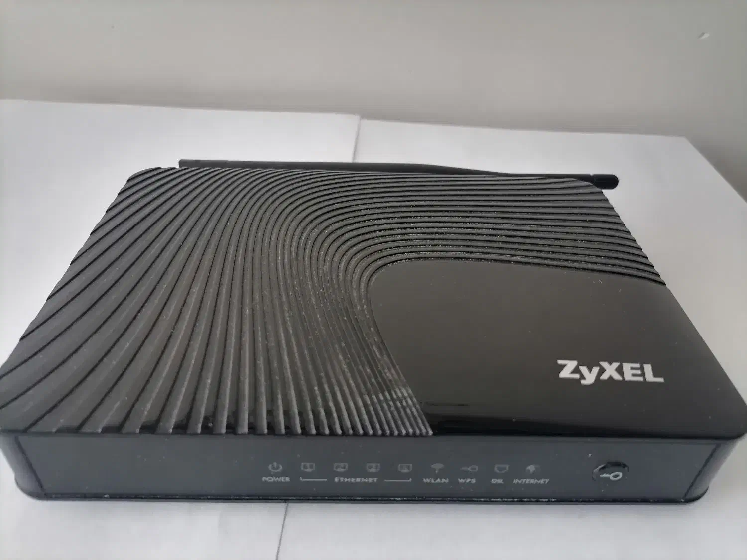 مودم زایکسل مدلzyxel DEL 1202 T10B|مودم و تجهیزات شبکه|سمنان, |دیوار