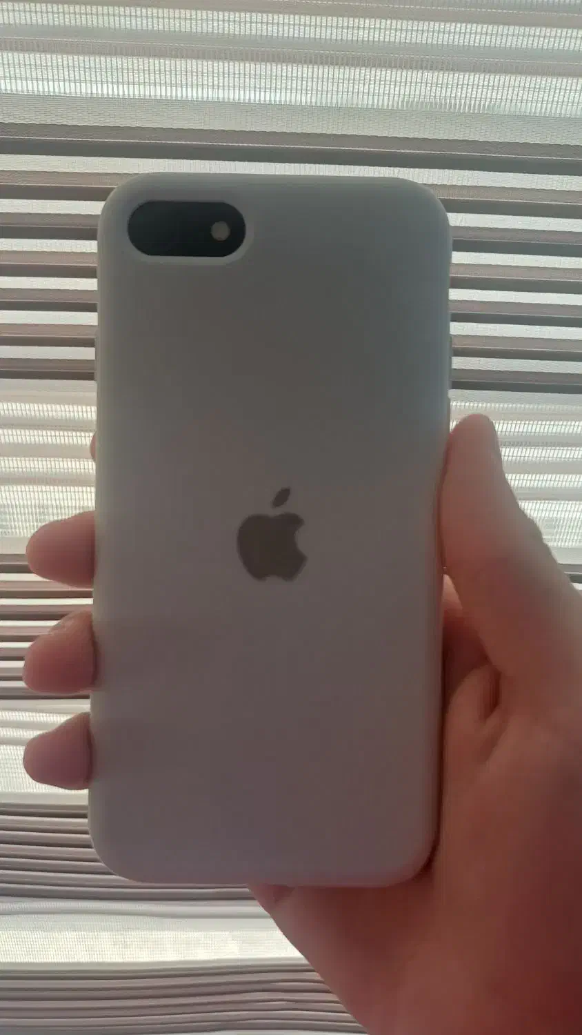 iphone 8  فروش فوری|موبایل|تهران, سعادت‌آباد|دیوار