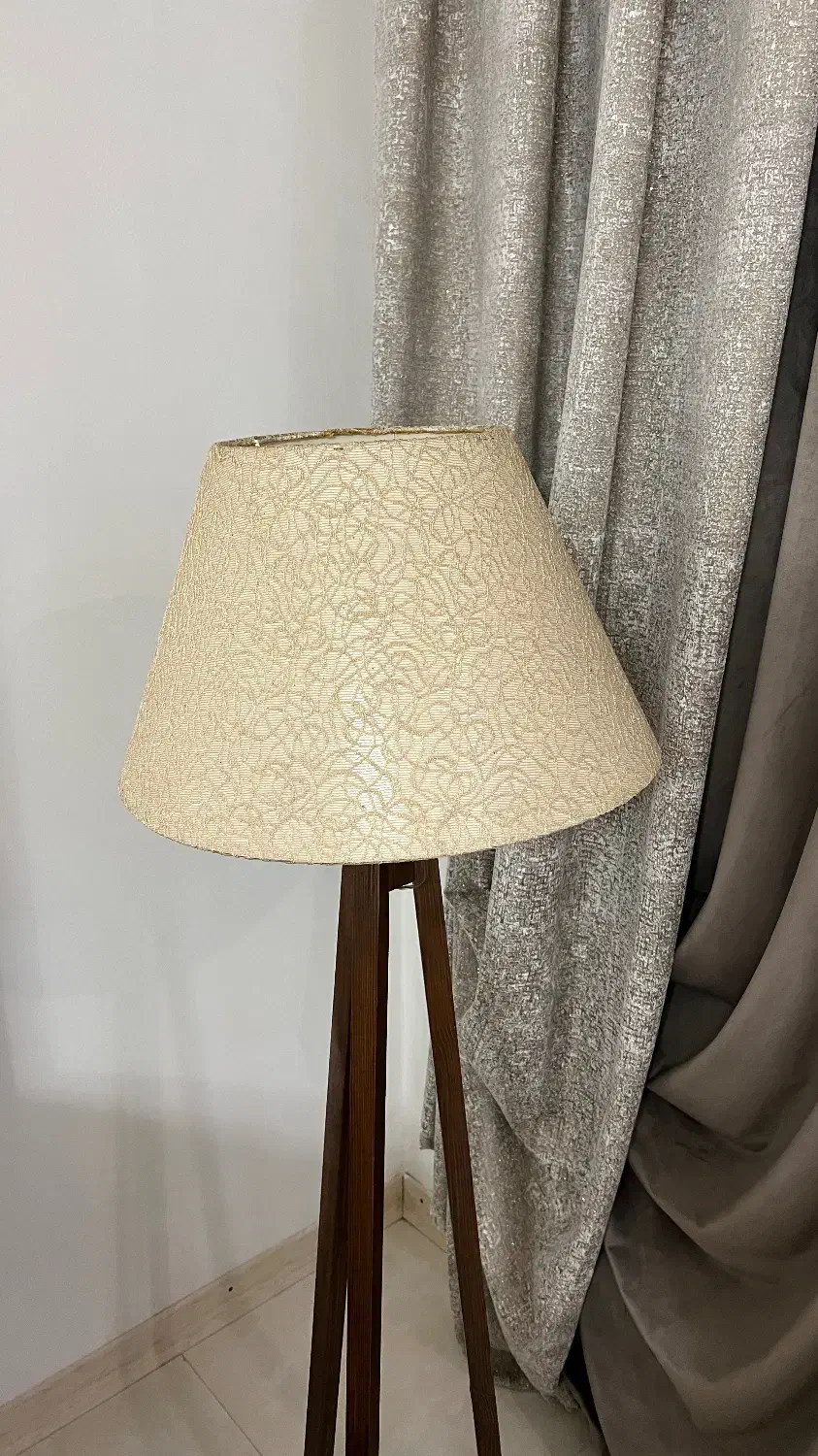 لوازم خانگی|چراغ خواب و آباژور|آمل, |دیوار