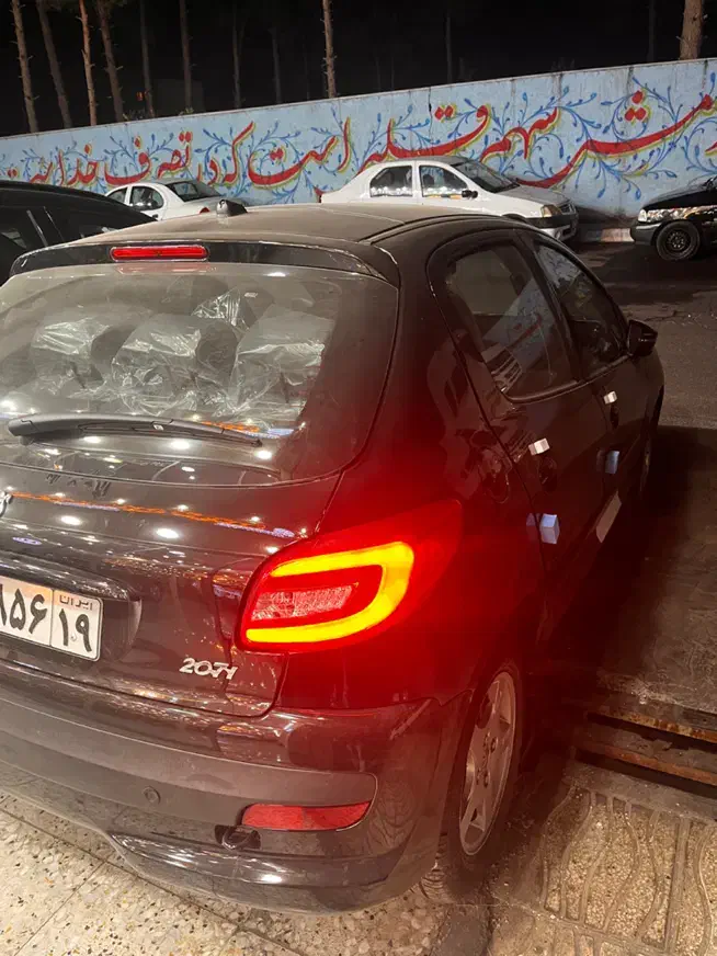 ۲۰۷ اتومات مشکی صفر خشک|خودرو سواری و وانت|اسلام‌شهر, مظفریه|دیوار