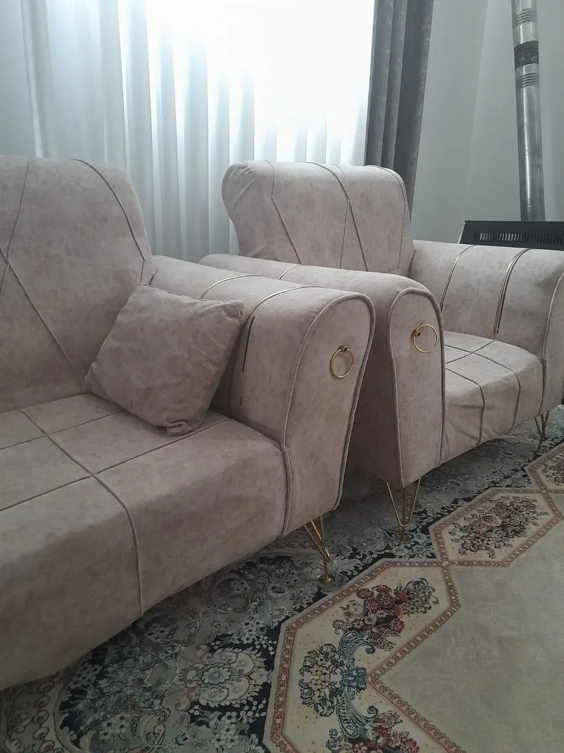 مبل|مبلمان خانگی و میز عسلی|کبودرآهنگ, |دیوار