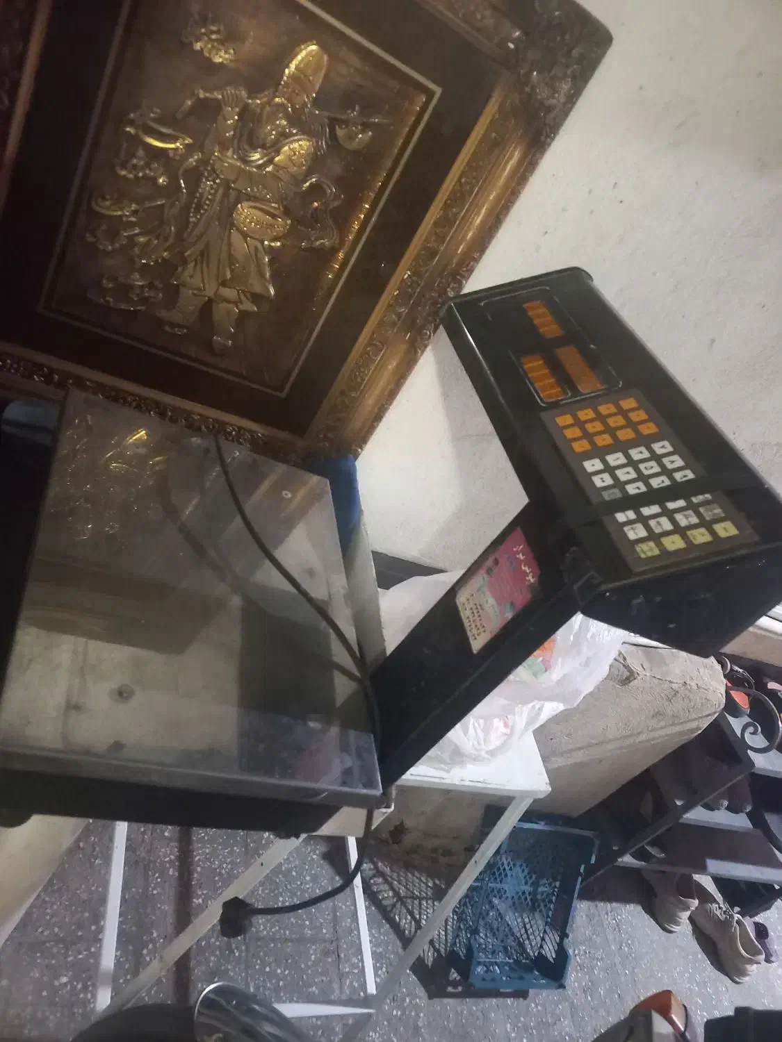 ترازو پیرینتر دار|فروشگاه و مغازه|قم, چهل درخت‎|دیوار