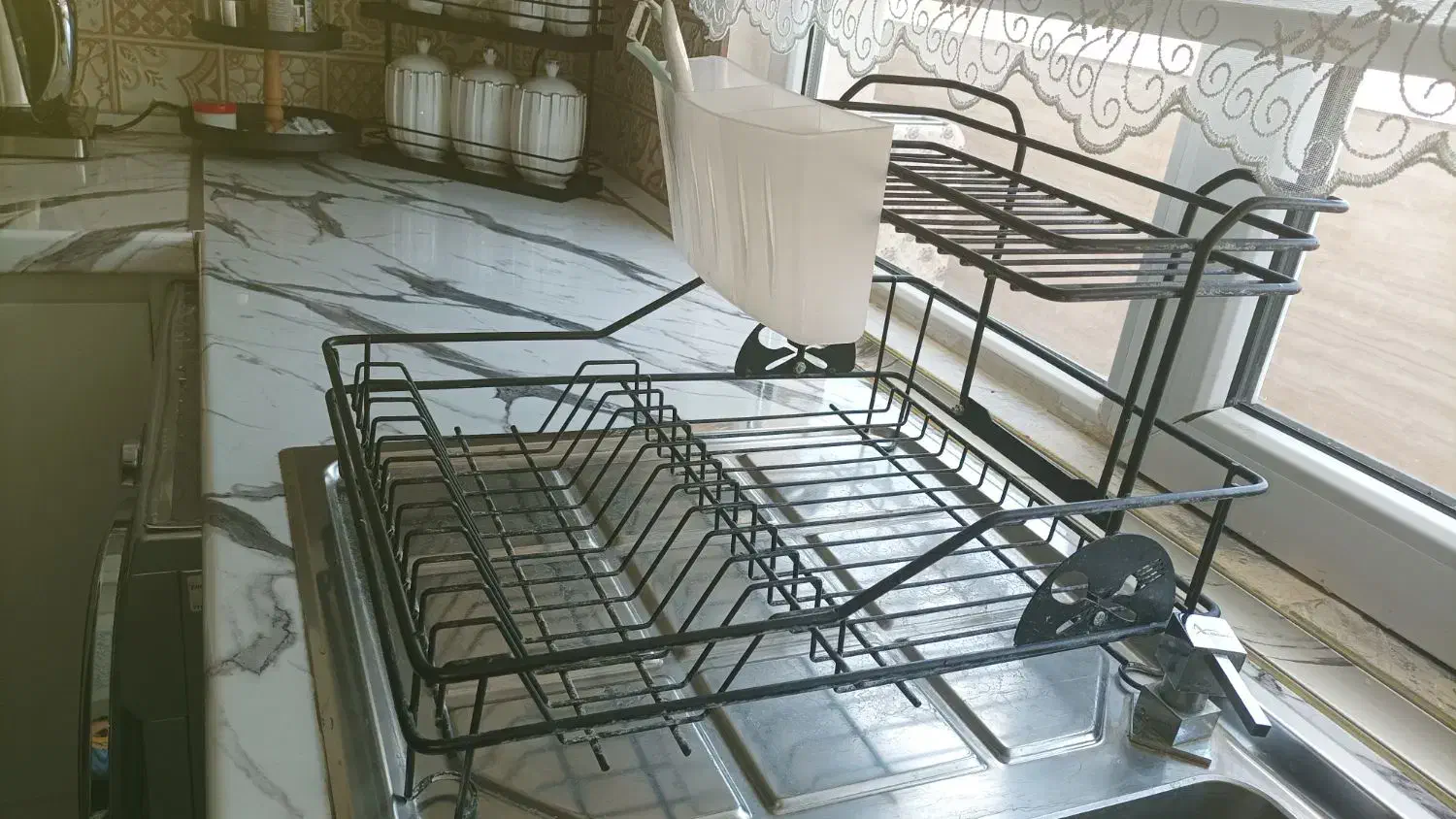 ابچکان و جا ظرفی رومیزی|آب‌چکان و نظم‌دهنده ظروف|شهریار, شهرک شاهد|دیوار