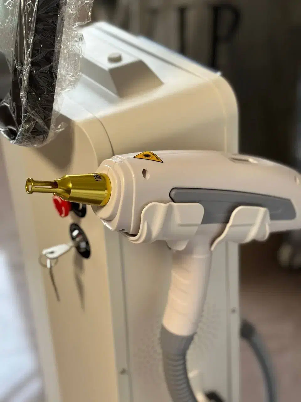 دستگاه کیوسویچ رفع رنگدانه غیرطبیعی|پزشکی|ساری, |دیوار