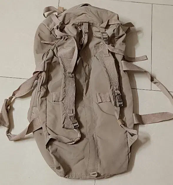 کوله و کیف خدمت|کیف، کفش، کمربند|اصفهان, سروستان|دیوار