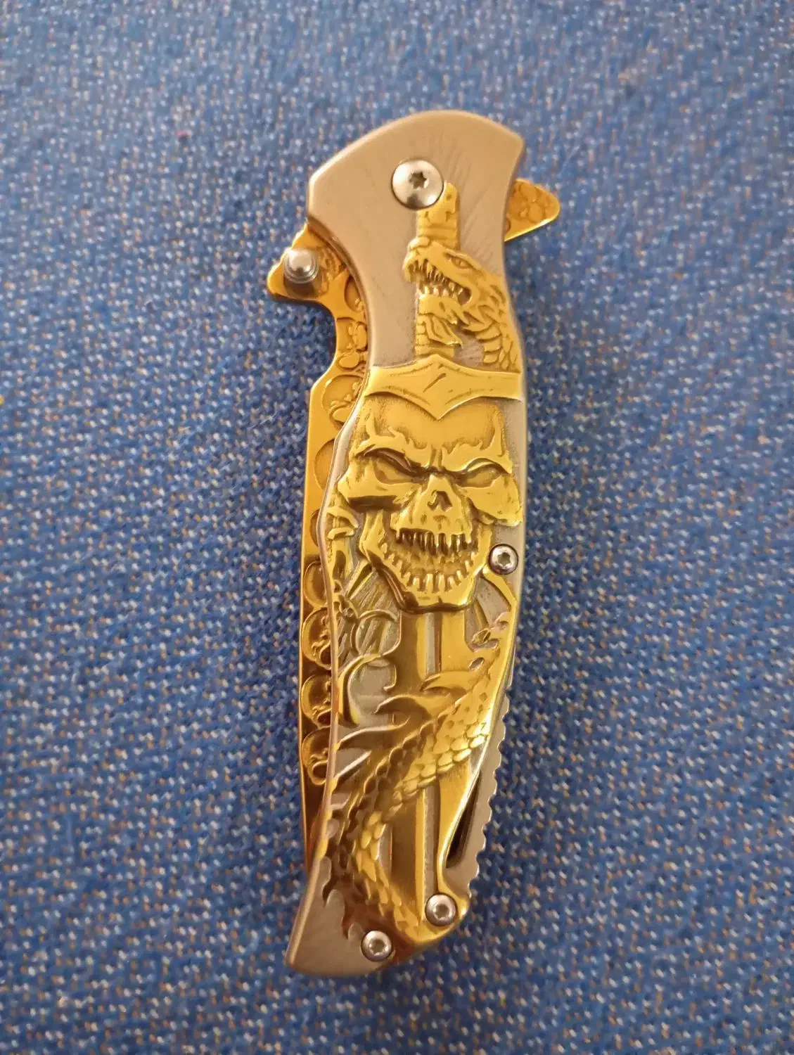 چاقو|کلکسیون اشیاء عتیقه|اردبیل, |دیوار