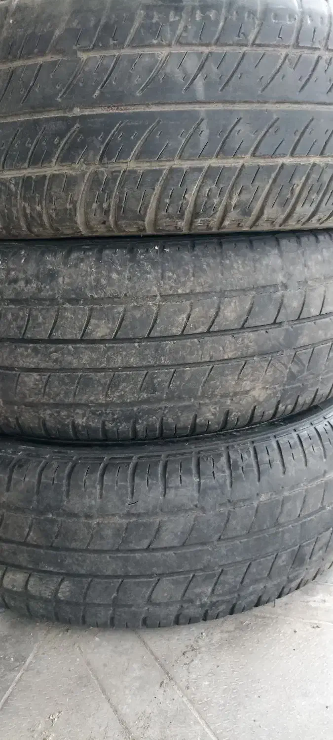 لاستیک پراید 3حلقه|قطعات یدکی و لوازم جانبی|رشت, خمیران زاهدان|دیوار