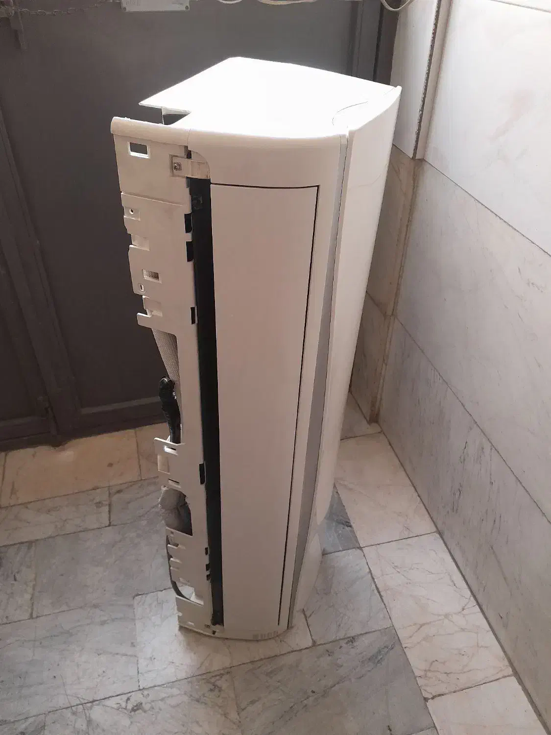 پنل کولر گازی الجی ۲۴هزار|کولر گازی و فن‌کوئل|اسلام‌شهر, شاطره|دیوار