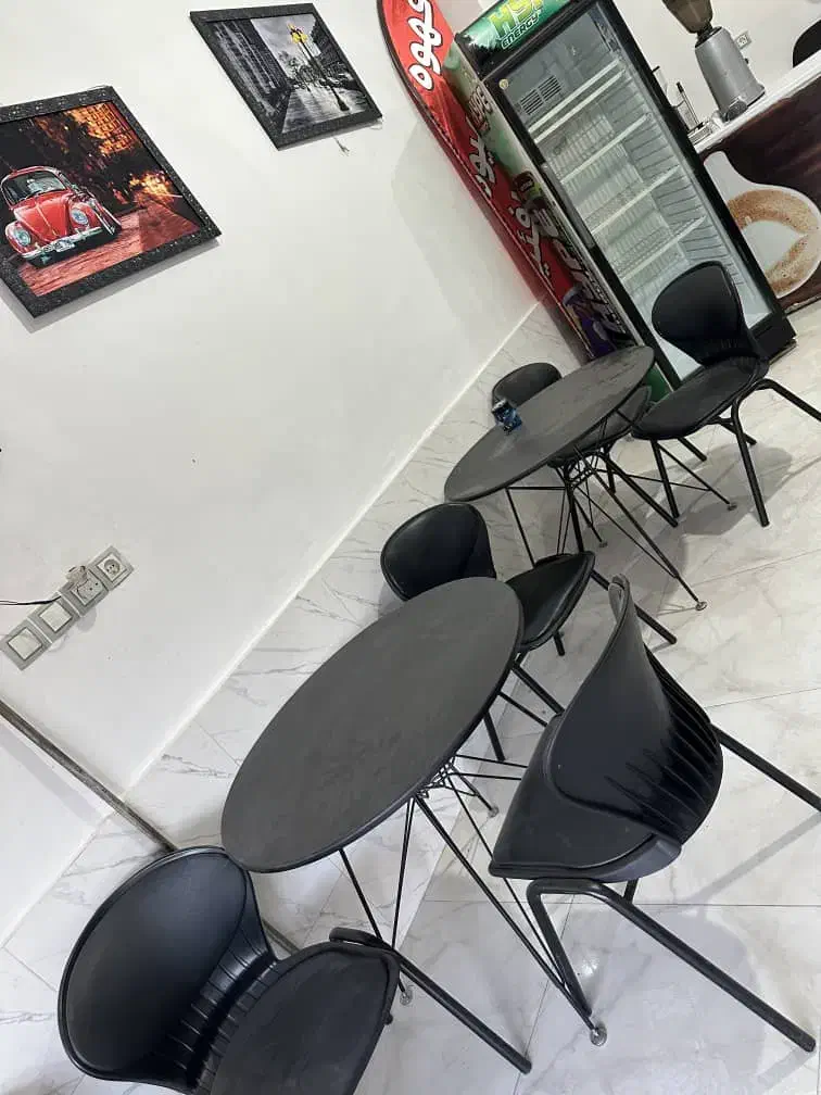 فروش میزوصندلی و آب سردکن همگی سالم|فروشگاه و مغازه|بوکان, |دیوار