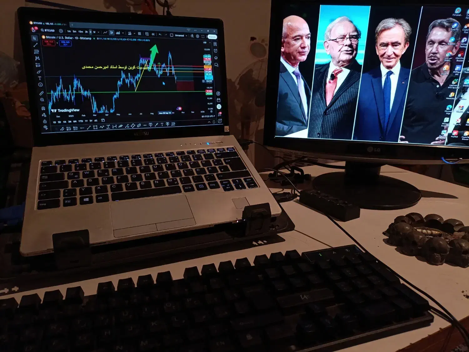 فروش لپ‌تاپ فوجیتسو i5 و مانیتور  رم 8 S|رایانه همراه|زرند, |دیوار